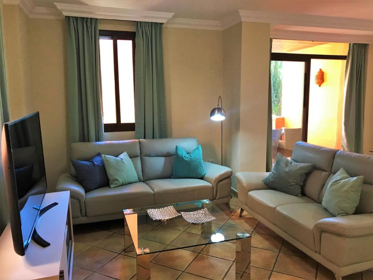 אסטפונה Apartments El Paraiso Beach מראה חיצוני תמונה